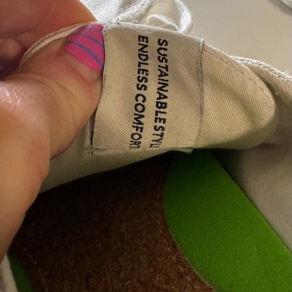 Cariuma OCA Off Canvas Sneakers white womans 8 - Picture 8 of 11